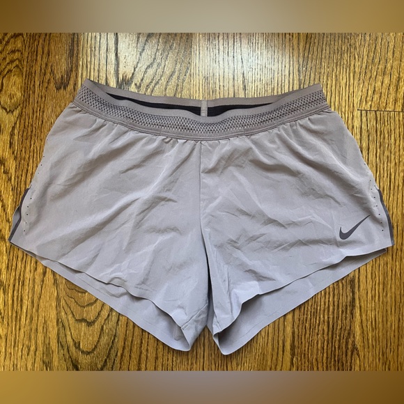Nike Women's Aeroswift Shorts M dusty purple/amethyst - Picture 1 of 4